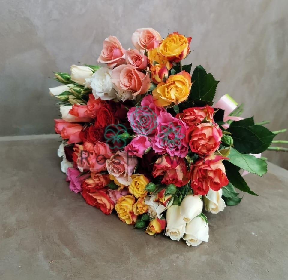 Букет цветов из: Розы в Первомайском Алтайского края