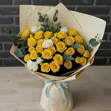 Букет цветов из:  Розы в Первомайском Алтайского края