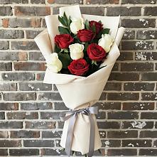 Букет цветов из:  Розы в Первомайском Алтайского края