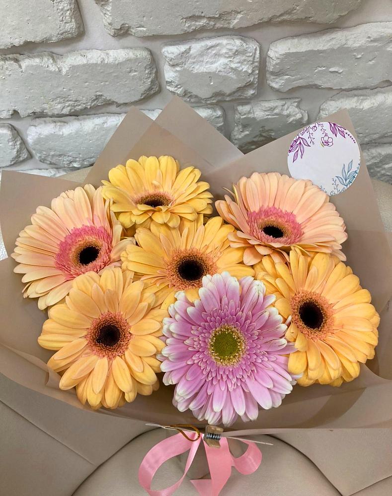 Букет цветов из: Герберы в Первомайском Алтайского края