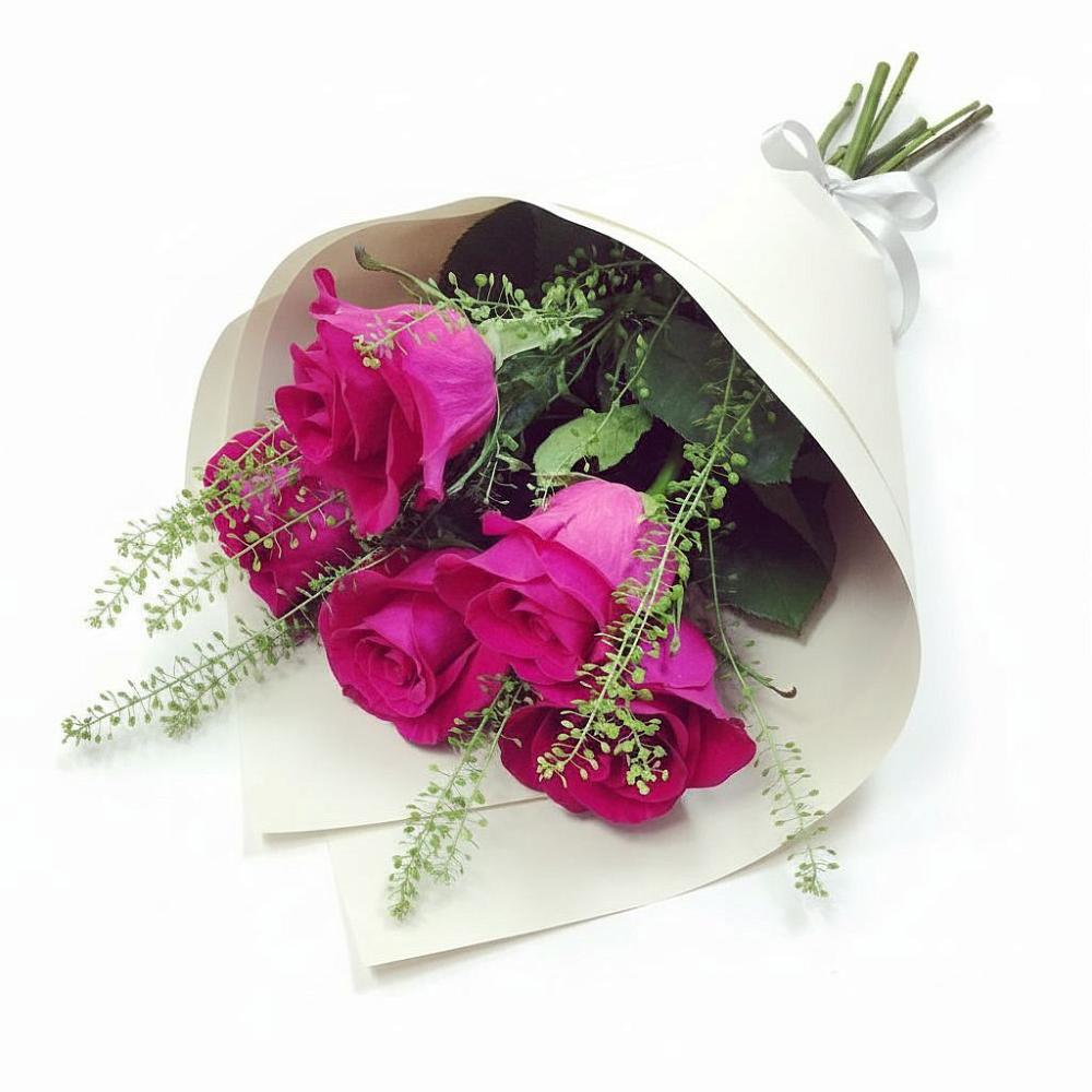 Букет цветов из: Розы в Первомайском Алтайского края