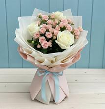 Букет цветов из:  Розы в Первомайском Алтайского края