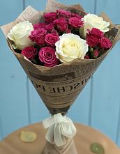 Букет цветов из:  Розы в Первомайском Алтайского края