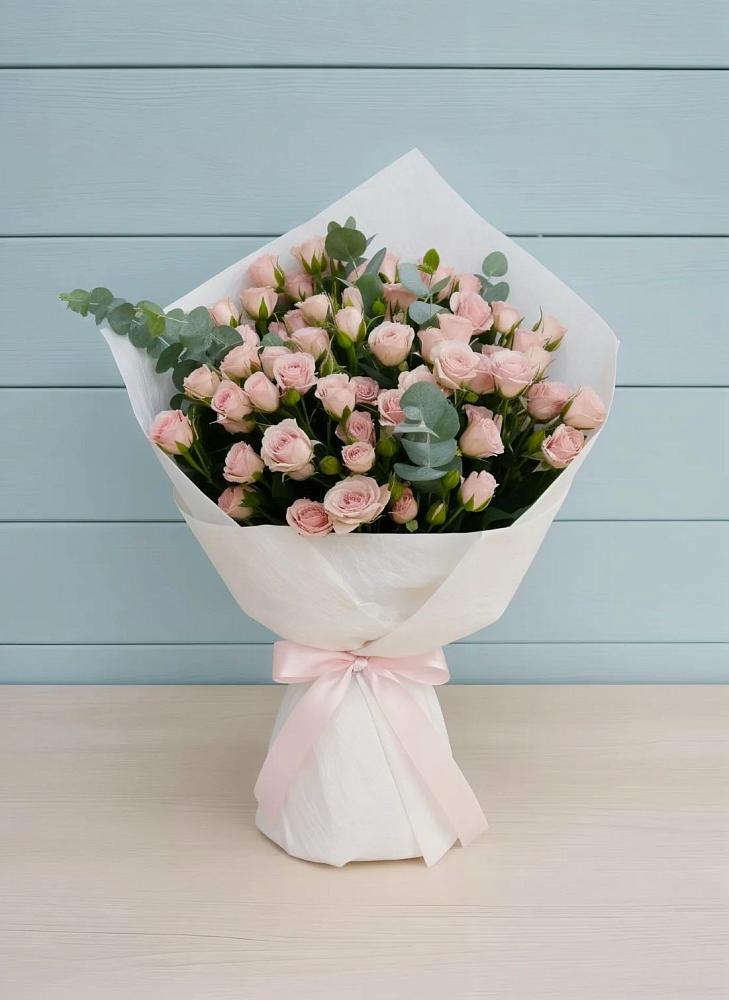 Букет цветов из: Розы в Первомайском Алтайского края