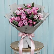 Букет цветов из:  Розы в Первомайском Алтайского края